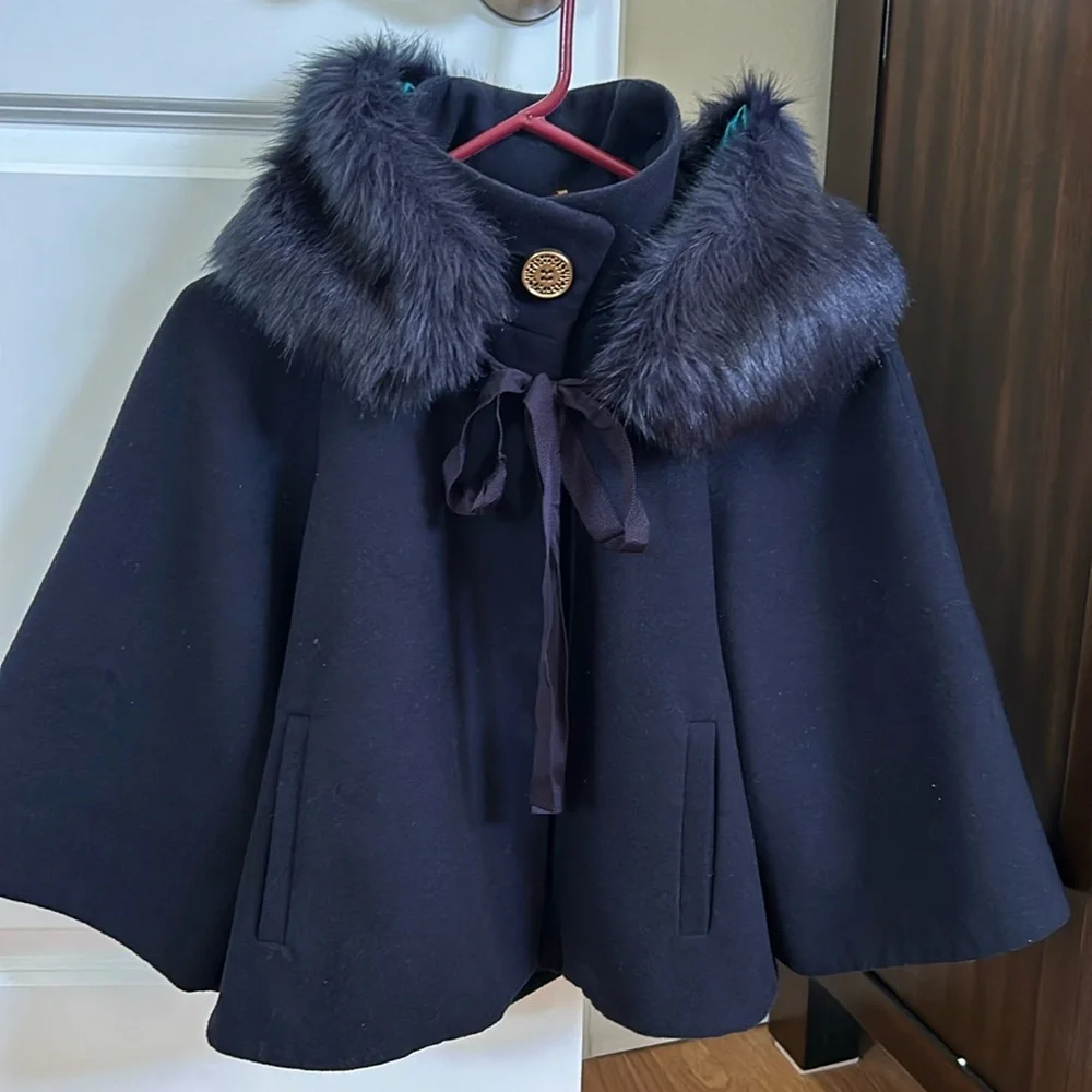 Tahari Navy cape style cropped jacket size medium - Picture 4 of 12